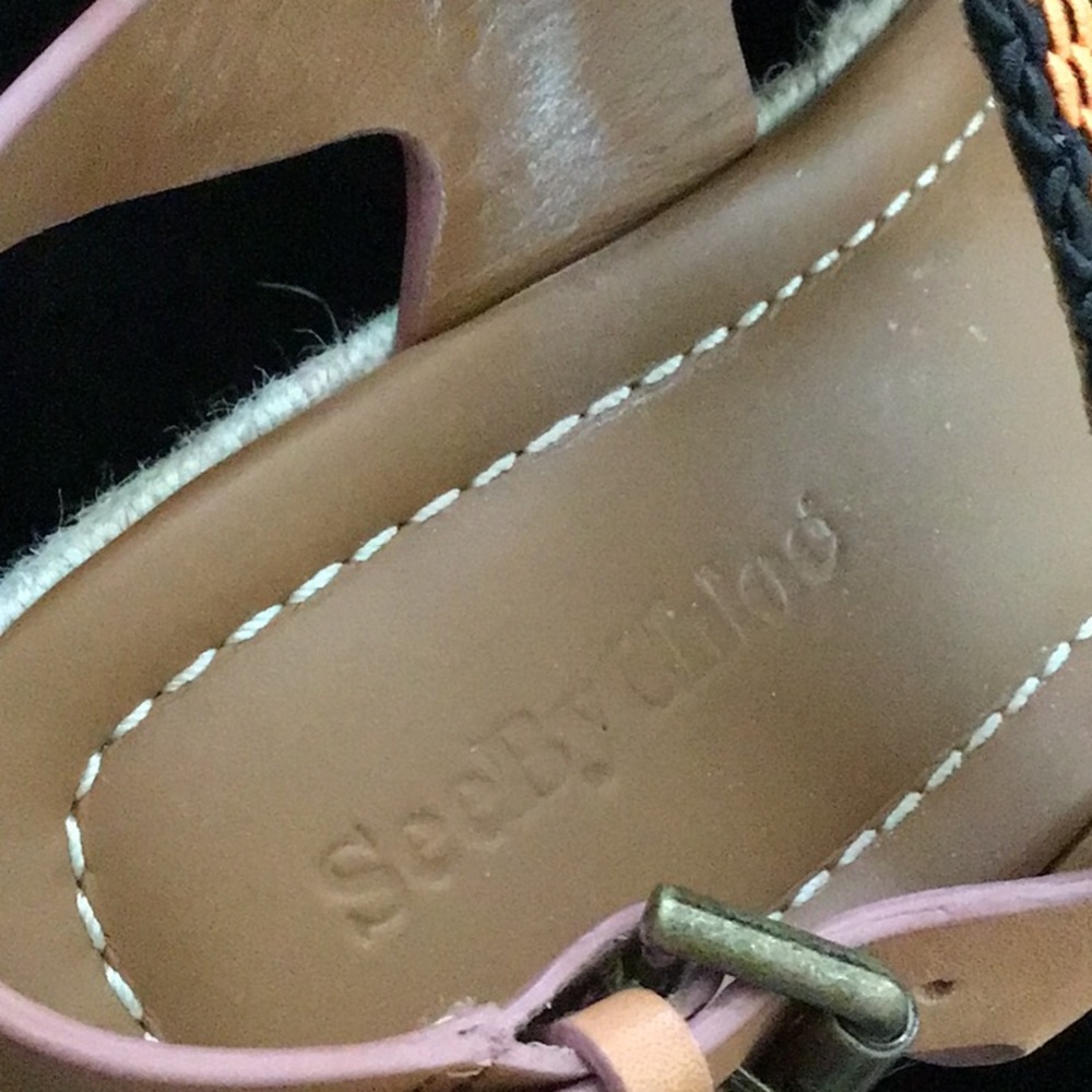 Shoes - Picture 4 of 4